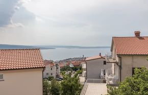 Blickauf die vorgelagerte Insel Krk